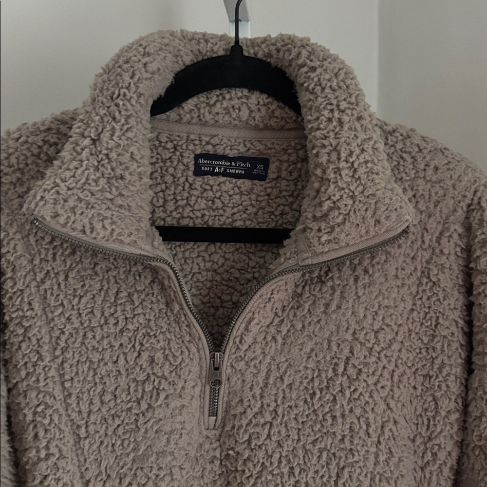 Abercrombie & Fitch Soft AF Sherpa Quarter Zip Faux Sherpa Fleece Jacket Size XS - Picture 3 of 5